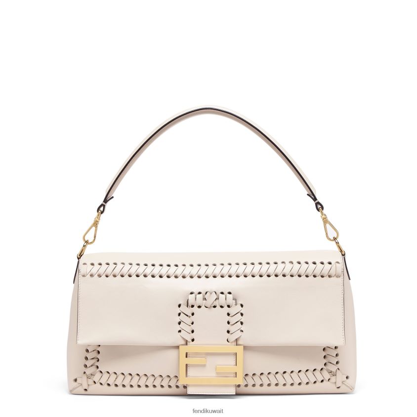 Fendi لون القرنفل نحيف حقيبة من جلد Camellianappa مع خياطة متطابقة RTJZ553 مُكَمِّلات