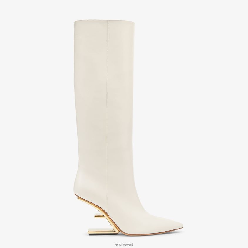 Fendi أبيض نحيف الأحذية الجلدية ذات الكعب العالي RTJZ1355 أحذية