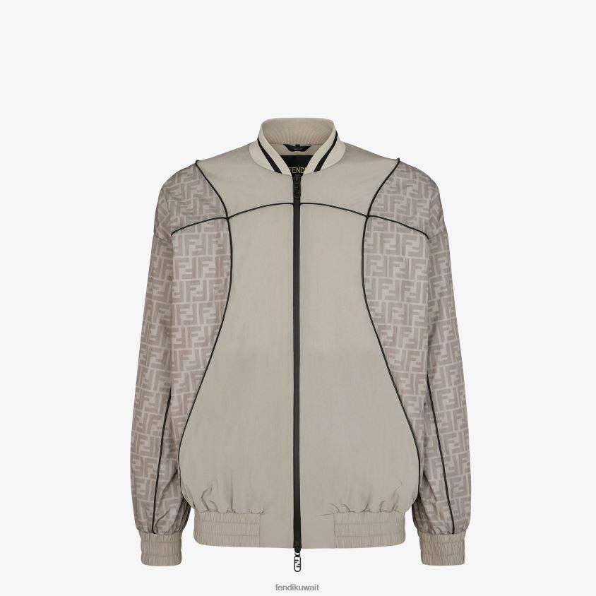Fendi اللون البيج رجال سترة بومبر من النايلون RTJZ1946 ثياب