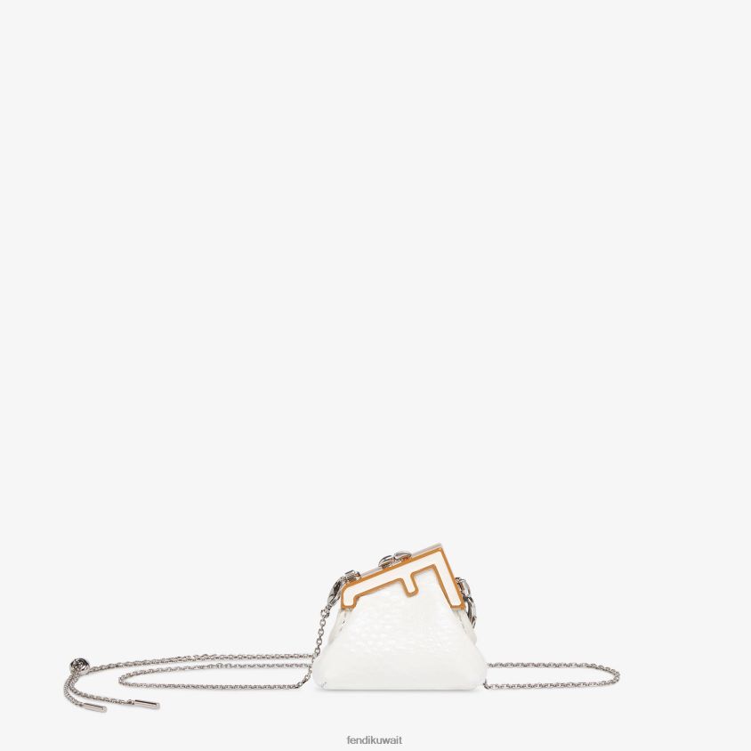 Fendi أبيض نحيف سحر جلد الكارونج RTJZ260 مُكَمِّلات