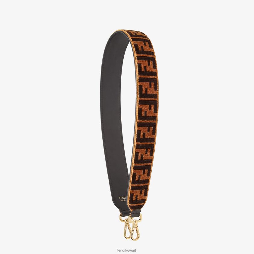 Fendi بني نحيف حزام كتف من الجلد بتأثير محكم RTJZ381 مُكَمِّلات