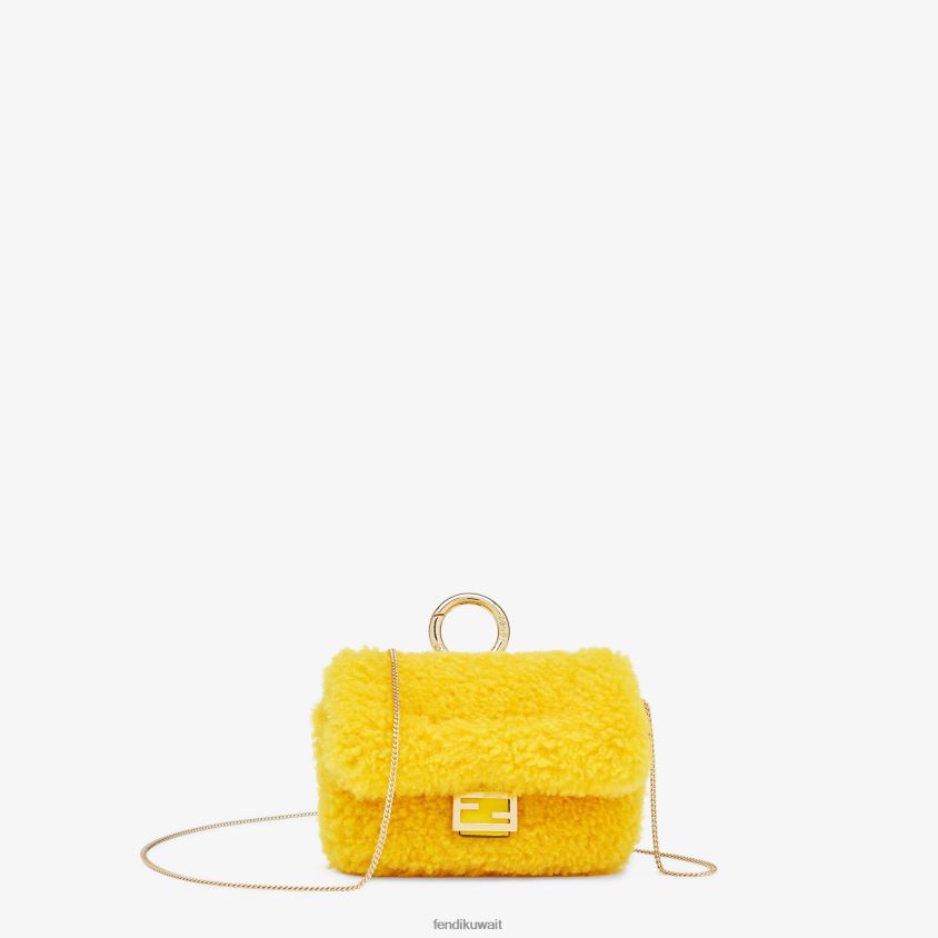 Fendi أصفر نحيف سحر جلد الغنم RTJZ390 مُكَمِّلات