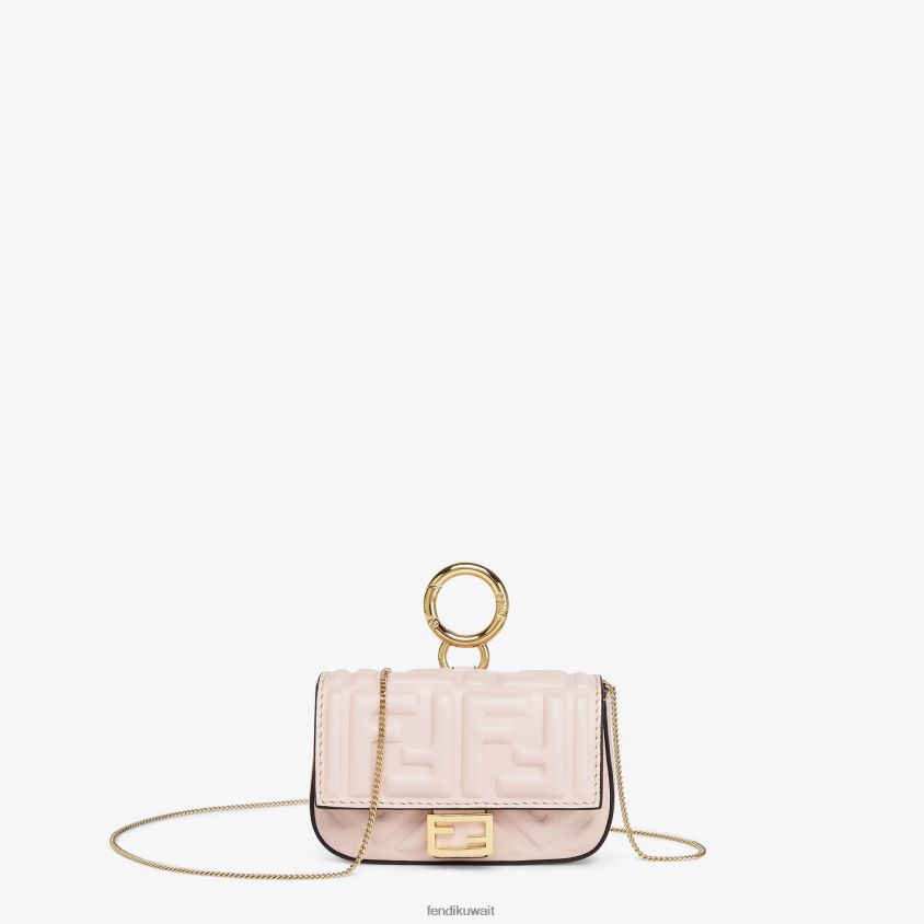 Fendi لون القرنفل نحيف سحر في جلد نابا RTJZ393 مُكَمِّلات