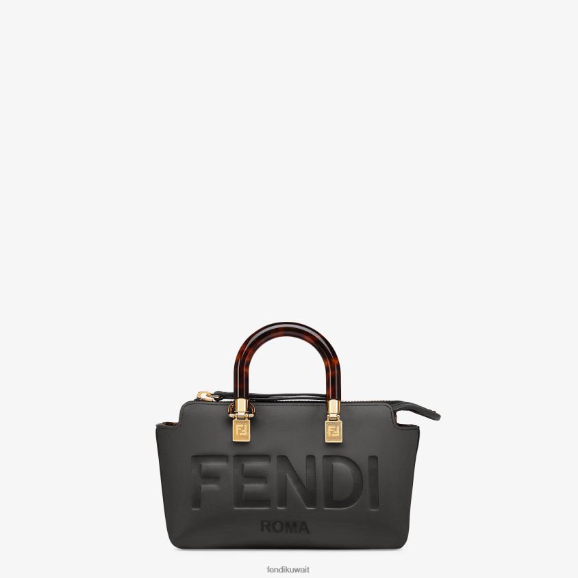 Fendi أسود نحيف حقيبة بوسطن جلدية صغيرة RTJZ684 مُكَمِّلات