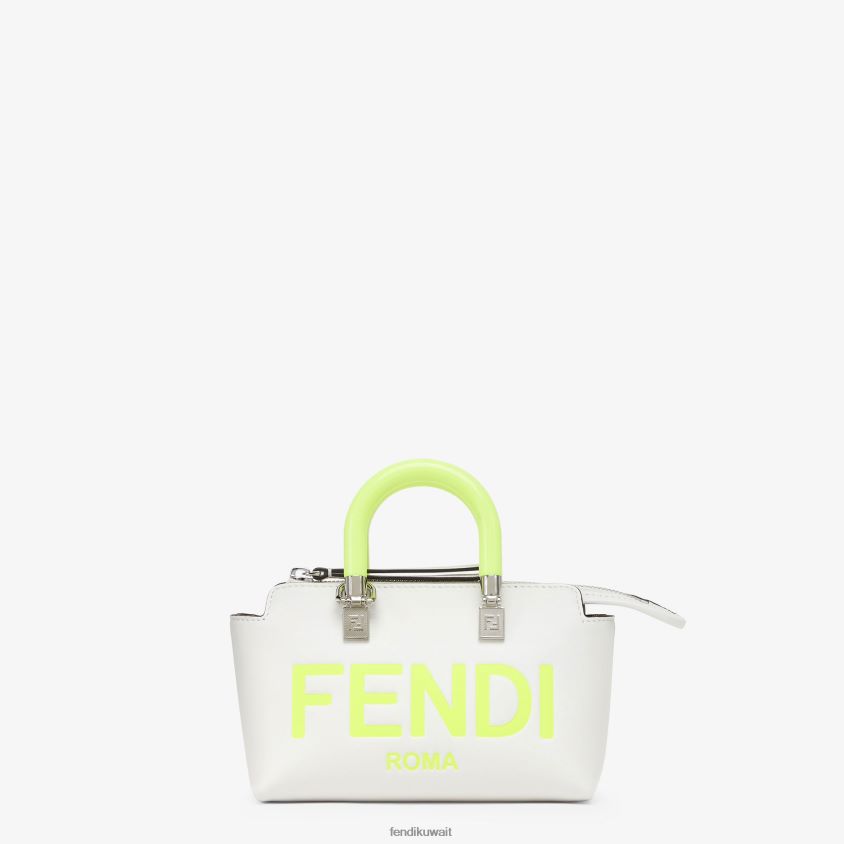 Fendi أبيض نحيف حقيبة بوسطن جلدية صغيرة RTJZ696 مُكَمِّلات