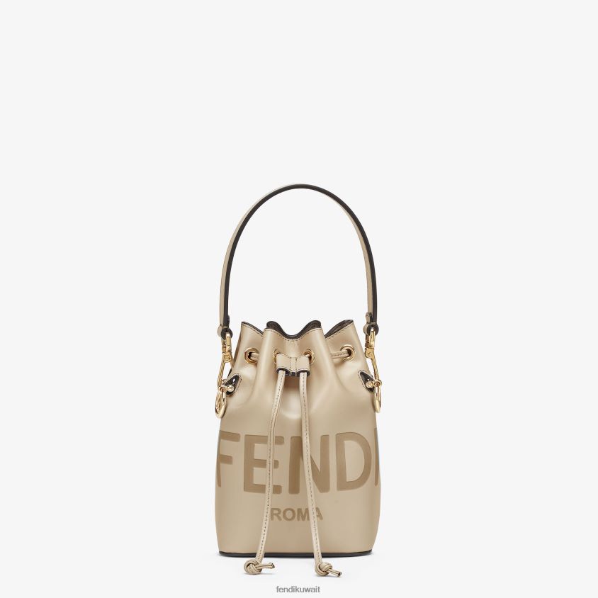 Fendi اللون البيج نحيف حقيبة صغيرة من جلد الحمامة RTJZ827 مُكَمِّلات